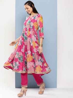 Pink Print Cotton Blend Kurta Set 5