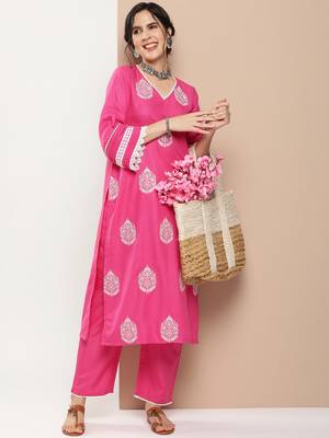 Pink Embroidered Cotton Blend Kurta Set 5