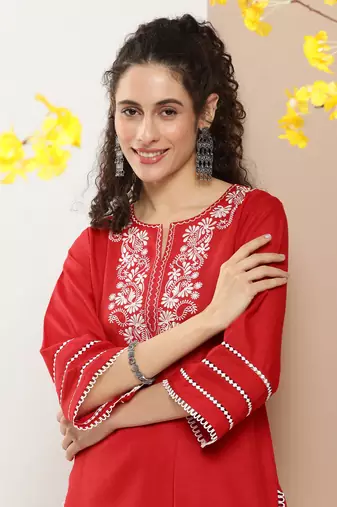 Red Embroidered Cotton Blend Kurta Set