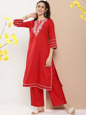 Red Embroidered Cotton Blend Kurta Set 5