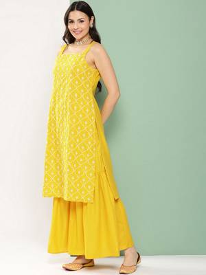 Yellow Embroidered Poly georgette Kurta Set 3