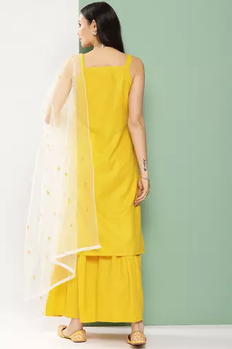 Yellow Embroidered Poly georgette Kurta Set