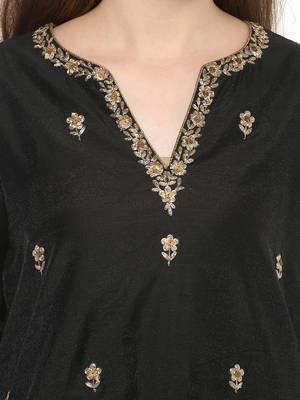 Black Print Cotton Blend Flared Kurta Set 4