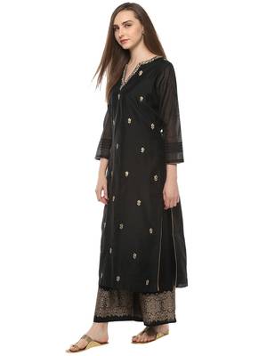 Black Print Cotton Blend Flared Kurta Set 5