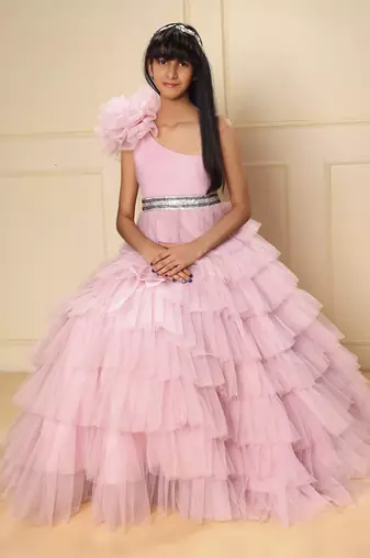 Petal pink