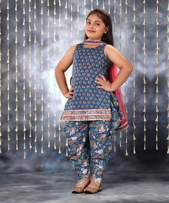 Blue jaipuri  floral printed short kurti with dhoti salwar set 2