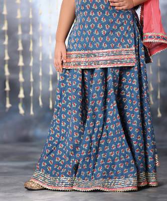 Blue jaipuri floral printed short kurti with palazo set 4