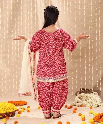Red jaipuri floral printed kurta set 5