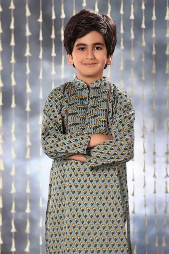 Grey pintucks neck panel kurta set