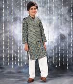Grey jaipuri floral printed single colour collared kurta set with jacket