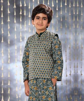 Grey jaipuri floral printed single colour collared kurta set with jacket 4