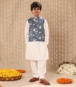 White kurta set with blue jaipuri buti printed jacket
