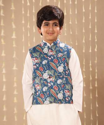 White kurta set with blue jaipuri buti printed jacket 2