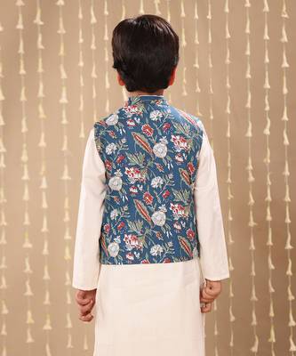 White kurta set with blue jaipuri buti printed jacket 4