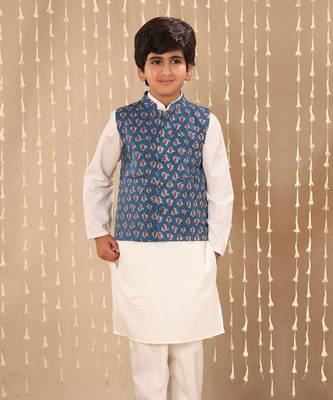 White kurta set with blue jaipuri floral printed jacket 3
