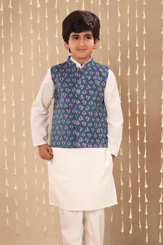 White kurta set with blue jaipuri floral printed jacket