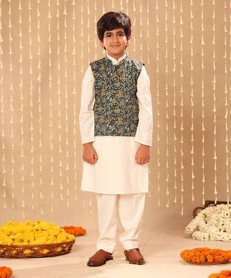 White kurta set with grey jaipuri floral printed jacket 1