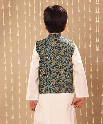 White kurta set with grey jaipuri floral printed jacket 5