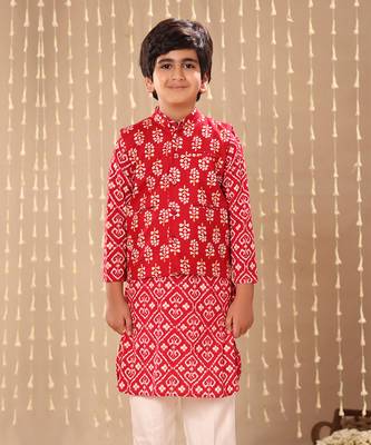Red jaipuri ikat printed kurta set with red floral print jacket 2