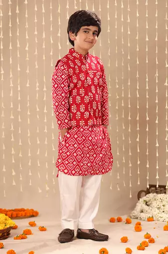 Red jaipuri ikat printed kurta set with red floral print jacket