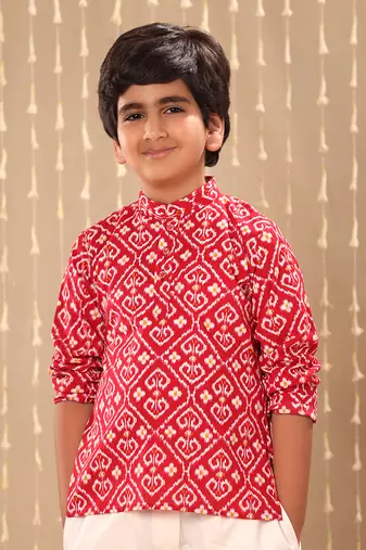 Red ikat printed short kurta