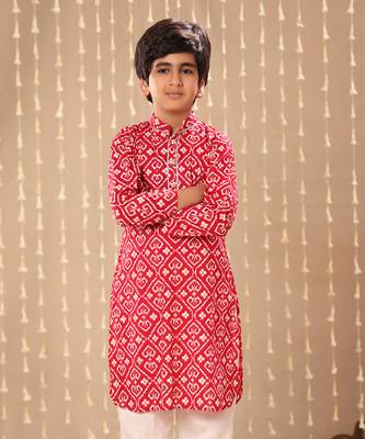 Red ikat printed short kurta set 2