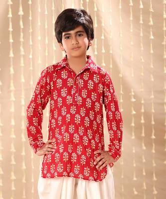 Red floral  printed short kurta with dhoti 2