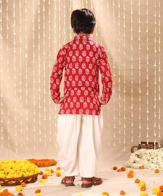 Red floral  printed short kurta with dhoti 3