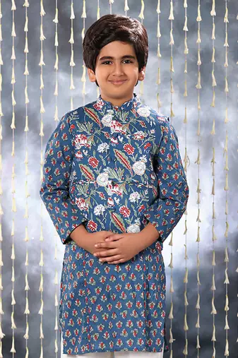 Blue jaipuri buti printed kurta set and blue floral jacket