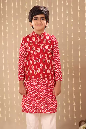 Red jaipuri floral printed Kurta pyjama With jacket