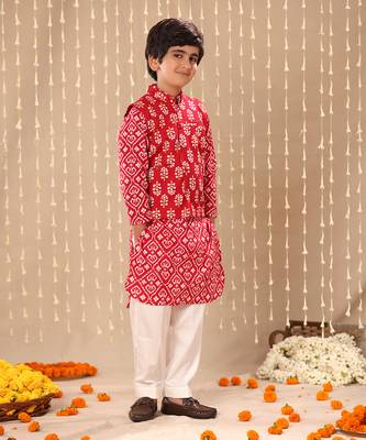 Red jaipuri floral printed Kurta pyjama With jacket 4
