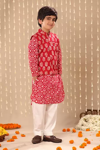 Red jaipuri floral printed Kurta pyjama With jacket