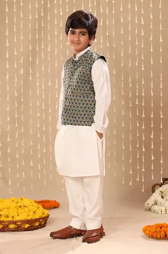 Grey jaipuri butti printed jacket