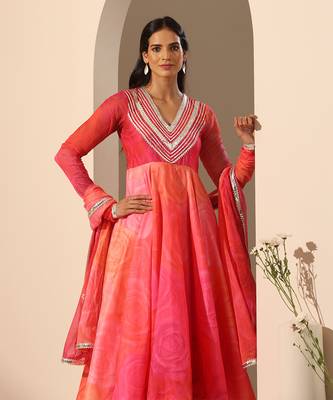Pink  muslin anarkali set 3
