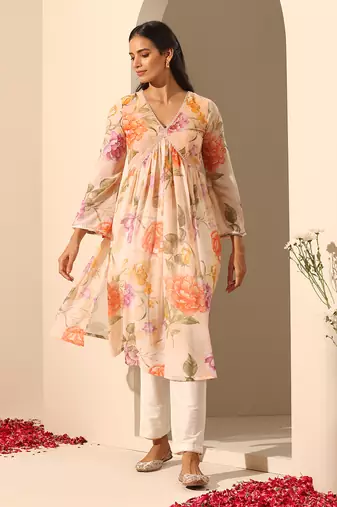 Peach georgette kurta pant set
