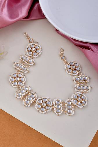 Gold plated kundan matha patti
