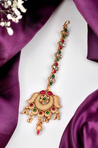 Kundan south indian wedding mang tikka