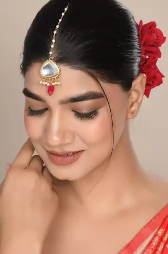 Kundan gold plated maangtikka