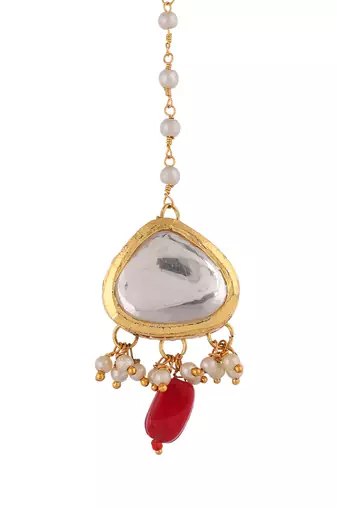 Kundan gold plated maangtikka