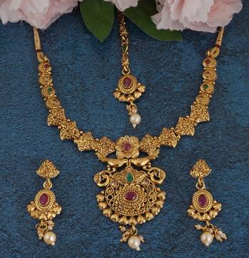 Mansiyaorange matte gold multi colour floral theme choker set  with mangtikka for women 1