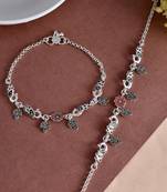 Handcrafted floral anklet