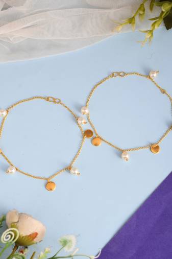 Gold plated pearl anklet