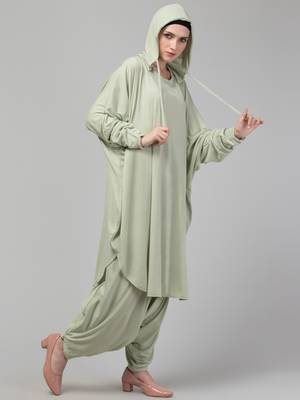 Nazneen Two piece set of Kaftan With Hood and Haram pant 5