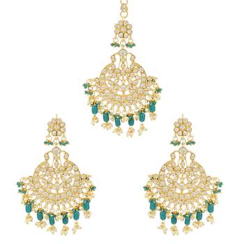 Traditional Big Kundan & Pearl Chandbali Earrings with Maang Tikka Set 1