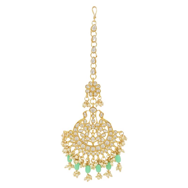 Traditional Big Kundan & Pearl Chandbali Earrings with Maang Tikka Set