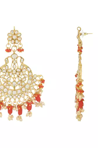 Traditional Big Kundan & Pearl Chandbali Earrings with Maang Tikka Set