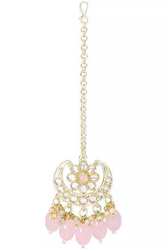 Traditional Handcrafted Kundan Adorned With Pearls Earrings With Maang Tikka Set