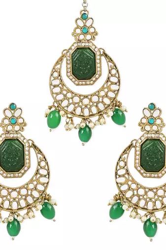 Traditional Pearl Hanging Kundan Stone Studed Chandbali Earring With Maang Tikka