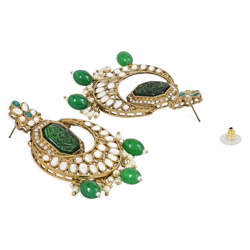Traditional Pearl Hanging Kundan Stone Studed Chandbali Earring With Maang Tikka