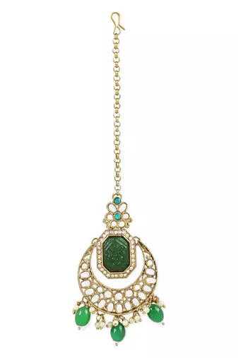 Traditional Pearl Hanging Kundan Stone Studed Chandbali Earring With Maang Tikka
